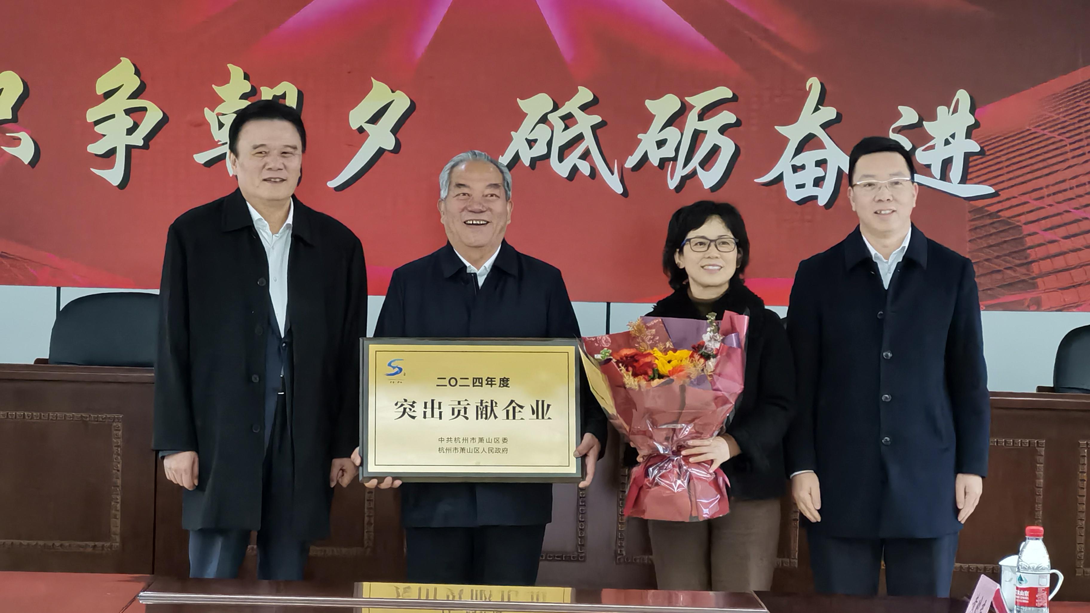 區領導新春慰問“突出貢獻企業”國泰建設集團